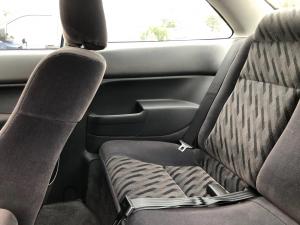 Honda Civic Si Coupe 2000 года  (NA)